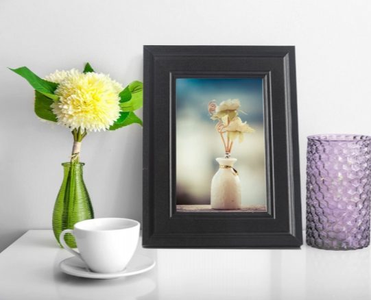 YIPinYin Modern Photo Frames, 2 Pack. Available in 2 Sizes and 3 Colours: